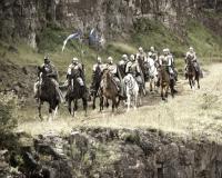 GAME-OF-THRONES-Season-1-horses_200x400