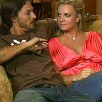 Britney_and_kevin_chaotic_241x208