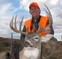 Buck_stops_here_with_mike_hanback_241x208