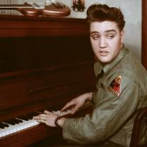 Elvis_presley_the_searcher_241x208