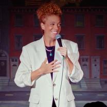 Michelle_wolf_its_great_to_be_here_241x208